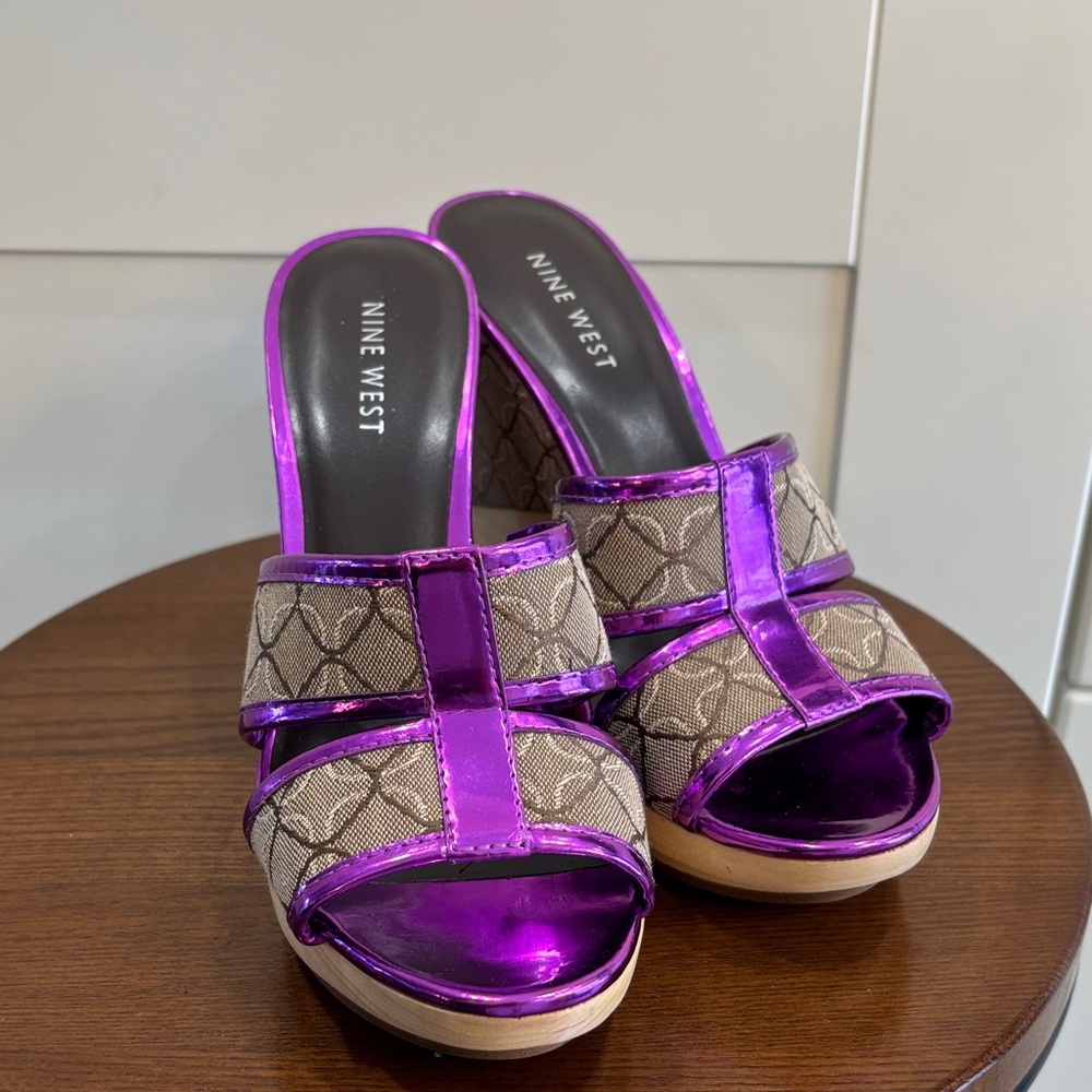 Nine West Metallic Purple and Beige Mules